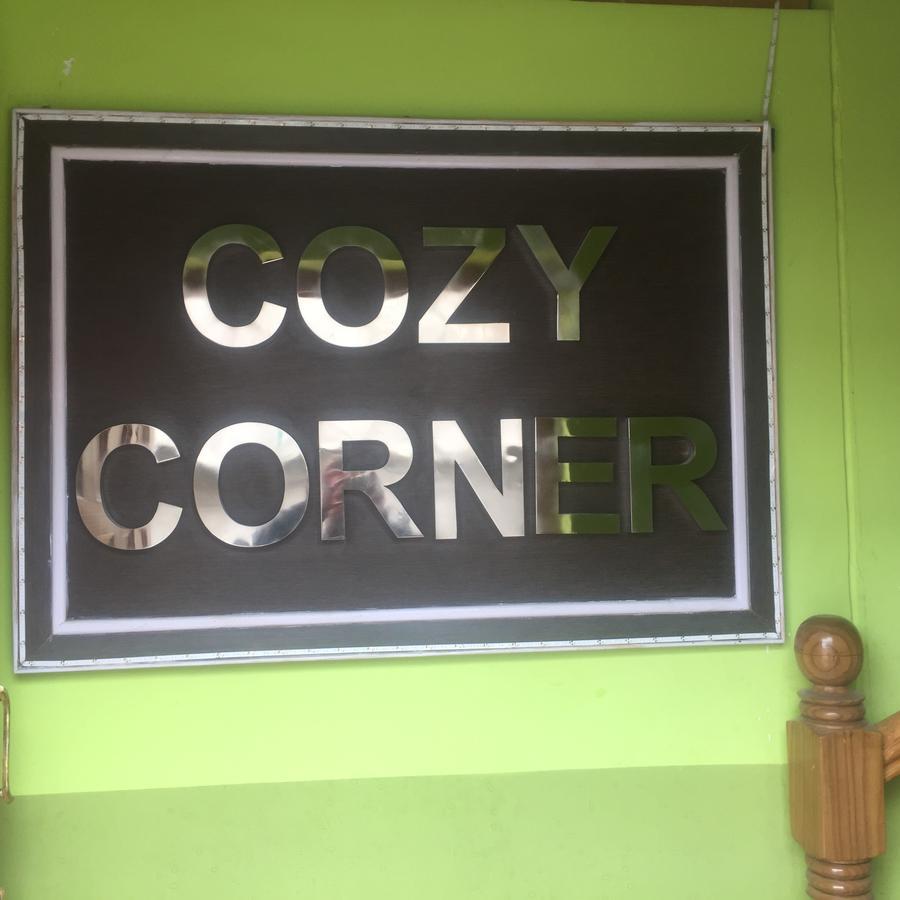 Hotel Cozy Corner Лех Екстериор снимка