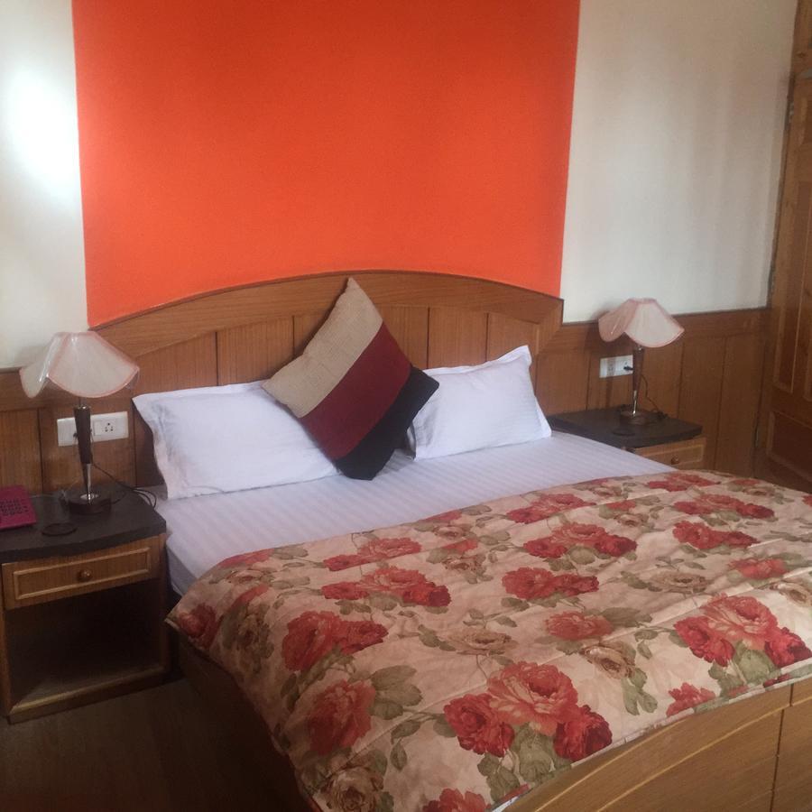 Hotel Cozy Corner Лех Екстериор снимка